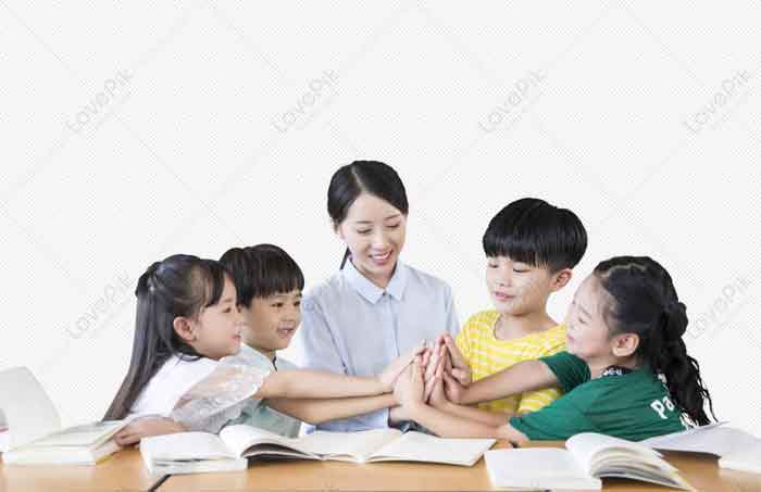 Cô trò đoàn kết